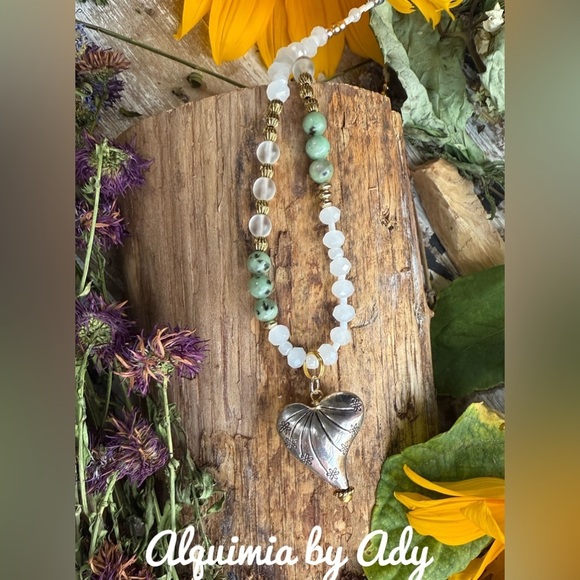 Alquimia Silver and Green Necklace